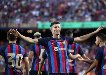 فيديو ليفاندوفسكي يسجل ويصنع وبرشلونة يحقق كأس خوان جامبر بسداسية أمام بوماس