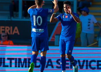 بالفيديو الهلال السعودي يهزم ألميريا بثنائية استعداد ا للموسم الجديد