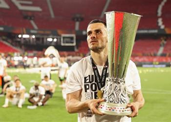 يوفنتوس يقترب من حسم تعاقده مع لاعب فرانكفورت