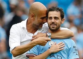 بعد مفاوضات برشلونة برناردو سيلفا يعلن قراره النهائي بشأن مستقبله في مانشستر سيتي