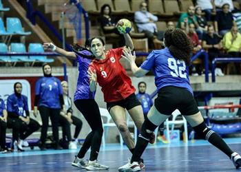 ثنائي سيدات اليد بـ الأهلي تفوقنا على الزمالك لعب ا ونتيجة وتعاهدنا على التتويج بكل الألقاب