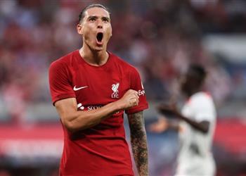 رئيس بنفيكا عن انتقال داروين نونيز إلى ليفربول الاحتفاظ به كان مستحيل ا