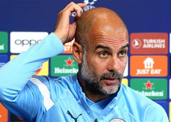 جوارديولا يلمح لتأجيل مباراة مانشستر سيتي وآرسنال ويصر ح المدربون يبالغون في بعض الأحيان