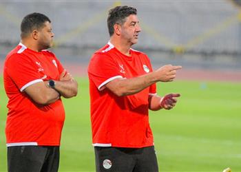 خاص فيتوريا يستقر على مترجمه مع منتخب مصر