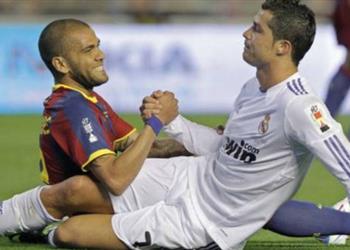 ألفيس رونالدو لعين لا يسمح لك بالتنفس ولن أضع بيليه في مقارنة مع ميسي