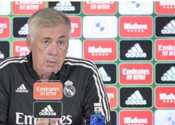 أنشيلوتي يرفض نصيحة فينيسيوس ويؤكد العنصرية شيء وكرة القدم شيء آخر