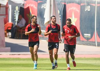 مران الأهلي أفشة وشريف يواصلان التأهيل وتدريبات بدنية وتقسيمة للاعبين