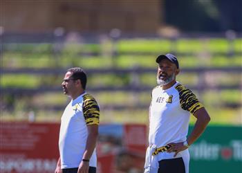 تقارير نونو سانتو يتخذ قرار ا جديد ا لتحفيز لاعبي اتحاد جدة