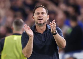 لامبارد يوجه تحذير ا لـ كلوب ويؤكد جاهزية الصفقات الجديدة لمواجهة ليفربول وإيفرتون