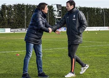 يوفنتوس يتواصل مع أنطونيو كونتي لخلافة أليجري