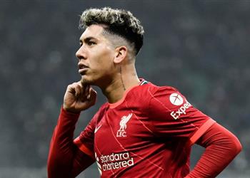 فيرمينو يتجاهل ماني في أفضل خماسي بـ ليفربول ويؤكد اللعب مع محمد صلاح شرف عظيم