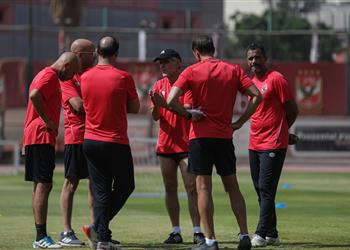 مران الأهلي كولر يجتمع مع اللاعبين وراحة من التدريبات غد ا