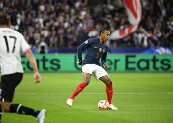ضربة جديدة الإصابة تجبر كوندي على ترك مباراة فرنسا والنمسا بدوري الأمم الأوروبية