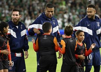 ميسي مبابي وحش في المباريات والأفضل لا يفوز دائم ا بلقب دوري أبطال أوروبا