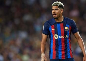 أروخو يبلغ برشلونة قراره النهائي بشأن العملية الجراحية وتحديد موقفه من كأس العالم