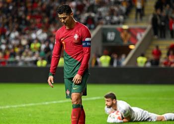 شقيقة رونالدو تهاجم جماهير البرتغال مرضى وتافهون تبصقون على الطبق الذي تأكلون منه