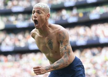 كونتي ريتشارليسون محارب ولست قلق ا من غياب سون عن التسجيل