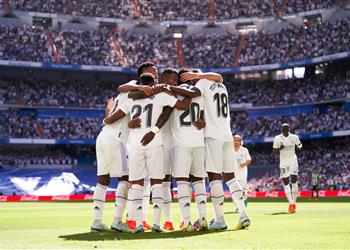 بوتراجينيو ي شيد بثنائي ريال مدريد ويتغنى بـ تشواميني لاعب عظيم