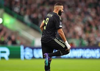 ماركا توضح مدة غياب بنزيما عن ريال مدريد وموقفه من مباراة أتلتيكو مدريد