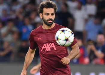 فيديو لقطة مؤثرة بين محمد صلاح وسباليتي بعد خسارة ليفربول أمام نابولي