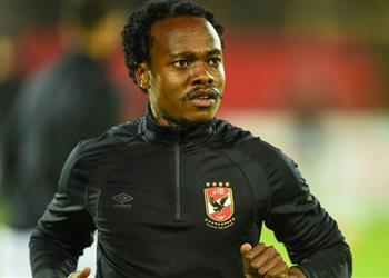 مدرب أورلاندو بايرتس يرد على أنباء اهتمامه بضم بيرسي تاو