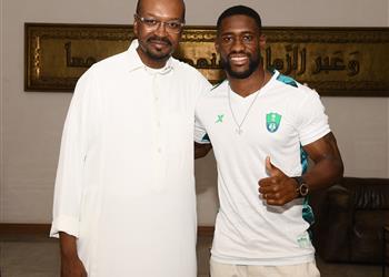 أهلي جدة يعزز صفوفه بلاعب أنجولي