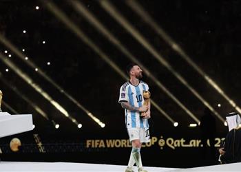 تقارير توضح قرار باريس سان جيرمان بشأن تكريم ميسي في حديقة الأمراء