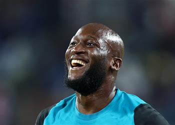 رئيس إنتر ميلان يعلق على مستقبل لوكاكو وسكرينيار