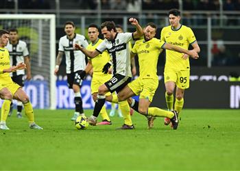 فيديو رغم تألق بوفون إنتر ميلان يخطف فوز ا قاتل ا من بارما ويتأهل لربع نهائي كأس إيطاليا