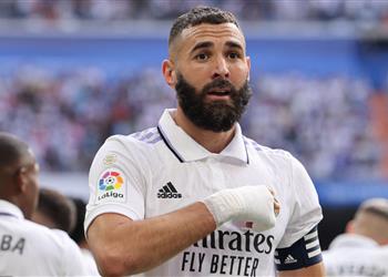 تشكيل ريال مدريد أمام فالنسيا في السوبر الإسباني ثلاثي هجومي بقيادة بنزيما