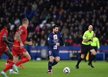 فيديو ميسي يقود باريس سان جيرمان للفوز على آنجيه بثنائية في الدوري الفرنسي