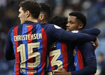 فيديو برشلونة يهزم بيتيس بركلات الترجيح ويضرب موعد ا مع ريال مدريد في نهائي السوبر الإسباني