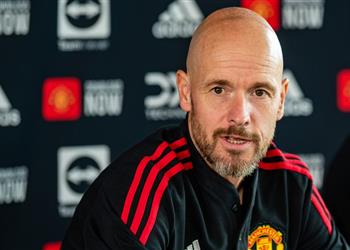 تين هاج يعلن اقتراب مانشستر يونايتد من التعاقد مع فيجورست ويعلق على مواجهة مانشستر سيتي