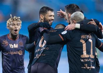 تشكيل الشباب أمام النصر في الدوري السعودي باهبري يقود الهجوم