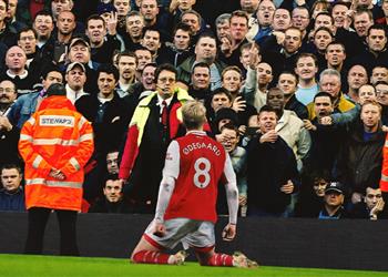 فيديو أوديجارد ي سجل هدف آرسنال الثاني أمام توتنهام