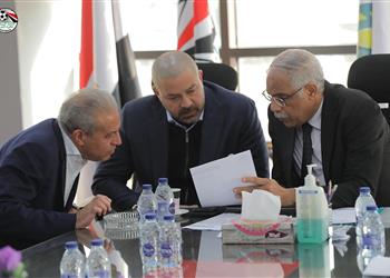 كلاتنبرج يجهز استراتيجية جديدة لعلاج أخطاء التحكيم في الدوري المصري