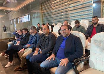 فيتوريا وميكالي يحضران مباراة الأهلي وسموحة