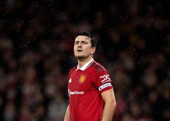 ميرور مانشستر يونايتد يتخذ قرار ا بشأن هاري ماجواير