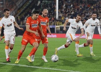 كوكا يشارك في وداع ألانيا سبور بطولة كأس تركيا أمام جالطة سراي