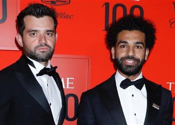 وكيل محمد صلاح يثير الجدل بتغريدة غامضة