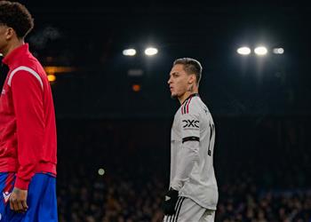 فيديو مشادة بين ثنائي مانشستر يونايتد أمام كريستال بالاس في الدوري الإنجليزي