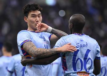 فيديو جانج سو يسجل هدف نجوم النصر والهلال الثالث أمام باريس سان جيرمان