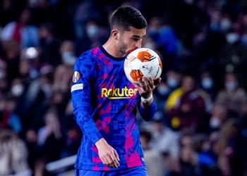 تقارير برشلونة يحدد بديل فيران توريس من الدوري الإنجليزي