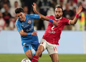تعرف على معلقي مباراة الأهلي والزمالك في قمة الدوري المصري