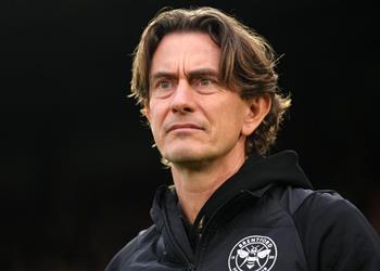 مدرب برينتفورد عن قيمة صفقة انتقال مودريك إلى تشيلسي جنون بالنسبة للاعب مثله