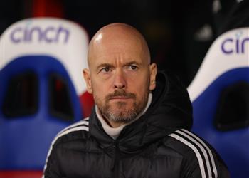 بعد كاسيميرو تين هاج يفقد ثنائي مانشستر يونايتد أمام آرسنال