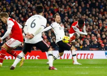 فيديو آرسنال يعزز صدارته بفوز قاتل على مانشستر يونايتد في مباراة مجنونة