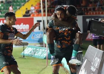 كوكا يشارك في تعادل ألانيا سبور مع فاتح قراجمرك تحت أنظار بيرلو