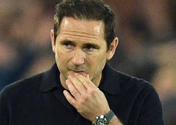 BBC إيفرتون يقرر إقالة لامبارد بسبب سوء النتائج