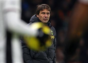 تقارير تثير الشكوك حول مستقبل كونتي مع توتنهام